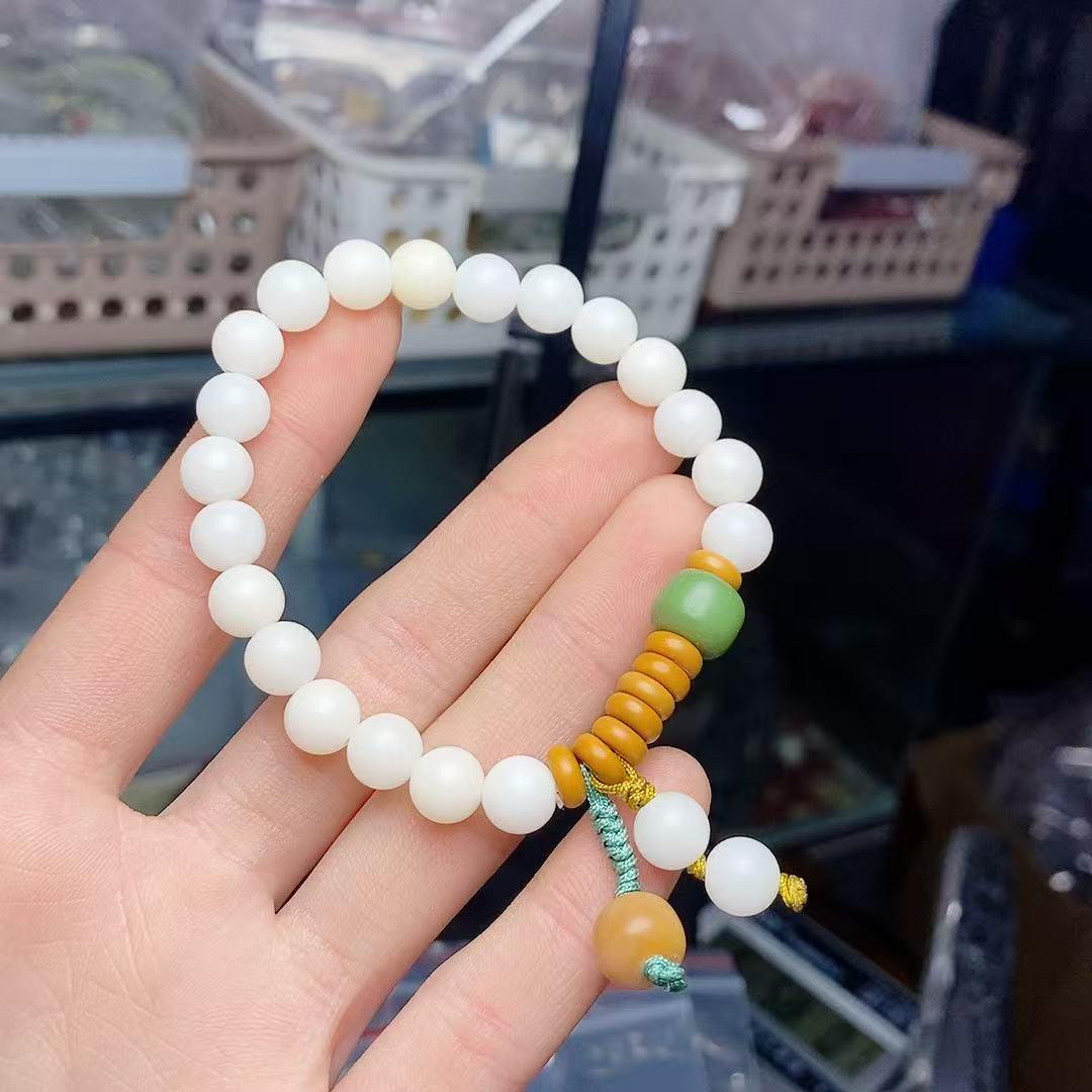 White Jade Bodhi Unisex Bracelet: Simple, Versatile, Fashionable, Exquisite