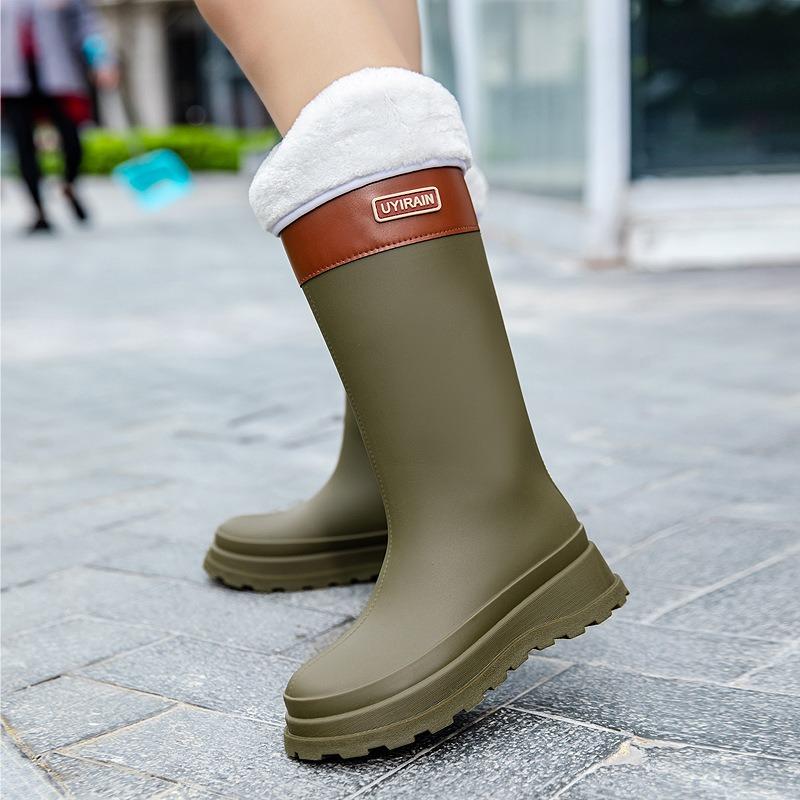 New tall rain shoes women's fashion rain boots outdoor waterproof shoes rubber shoes piled thickened waterproof boots