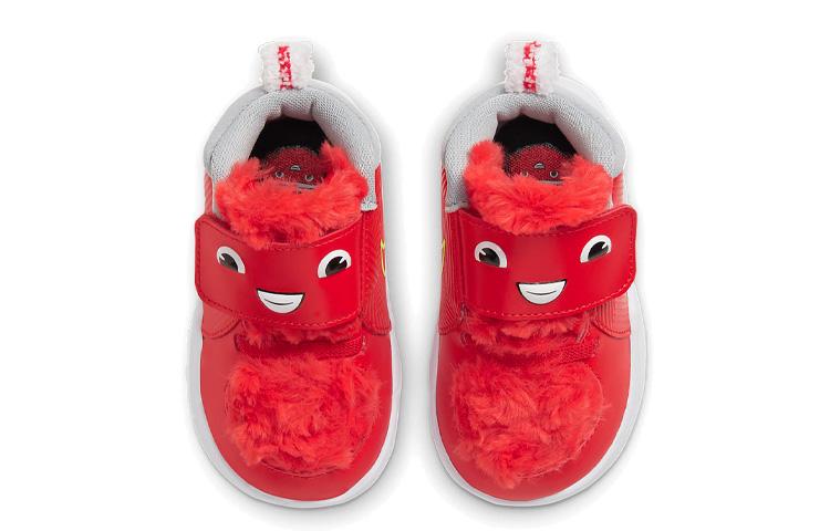 Nike Kids Team Hustle D9 Lil "Fast N Furry - Chile Red" Sneakers CT4066-600
