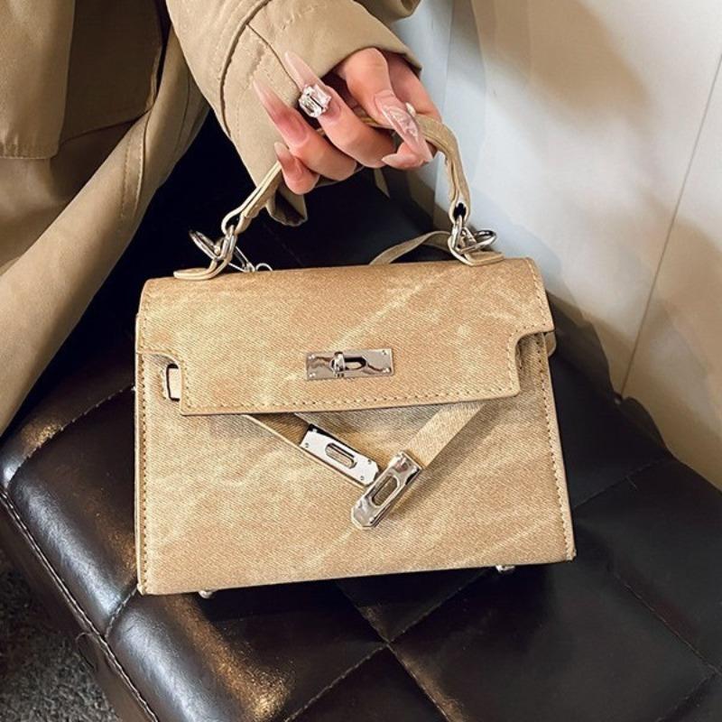 Retro bag women's fashion shoulder messenger bag spring new temperament versatile portable commuter small square bag