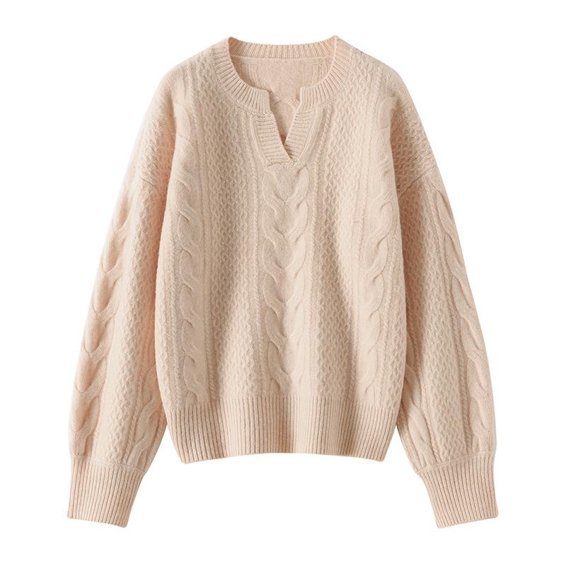 Women's 2024 Autumn/Winter Pure Wool Cable Knit Loose Pullover Sweater with Round Neck