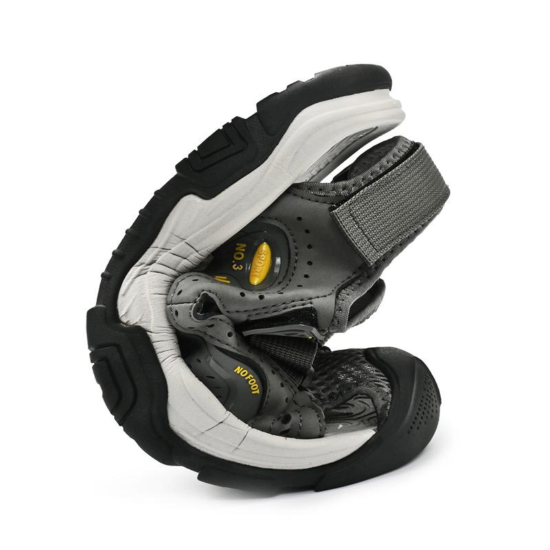 Men's Sandals Summer Mesh Breathable Beach Sandals Soft Sole Anti-Slip Sports Men's Shoes Outdoor Comfortable Flip Flop Sandals