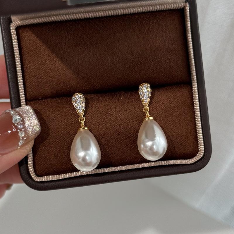 Летние женские нишевые модные серьги легкой роскоши 1 pair золотой