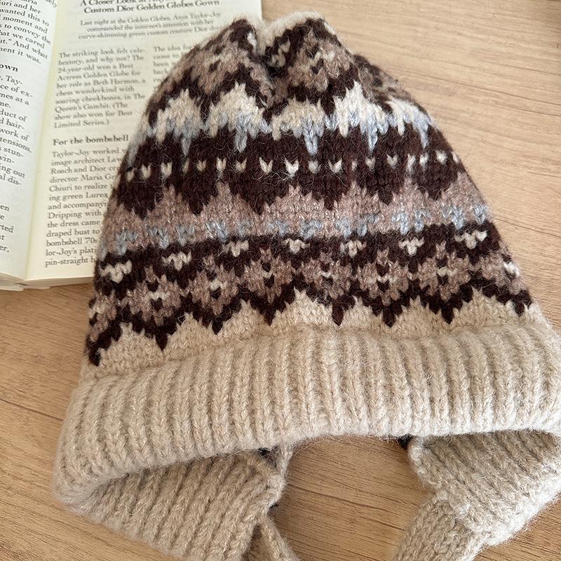 Luochi Fair Isle Knit Hat – Stylish, Adjustable, Warm Wool Hat for Autumn & Winter