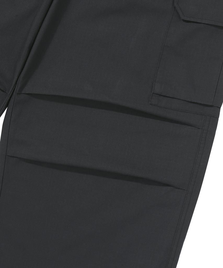 Syupeodeulai Cargo Parachute Pants Black