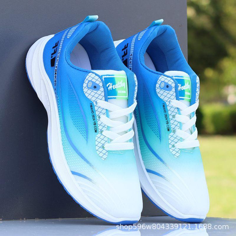 Men's Shoes Summer New Mesh Breathable Casual Shoes Light Casual Versatile Soft Sole Deodorant Sports Shoes Running Trendy Shoes