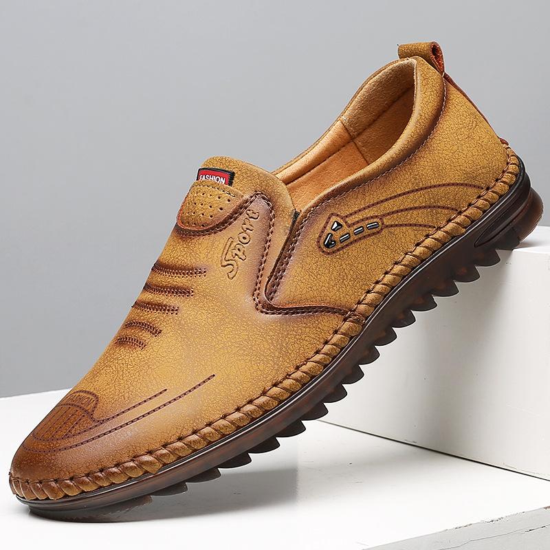 Fashion Men Shoes Casual Summer Mens Loafers Leather Moccasins Comfy Breathable Slip On Boat Shoes Male Boat Male Beanie Shoes Plus Size