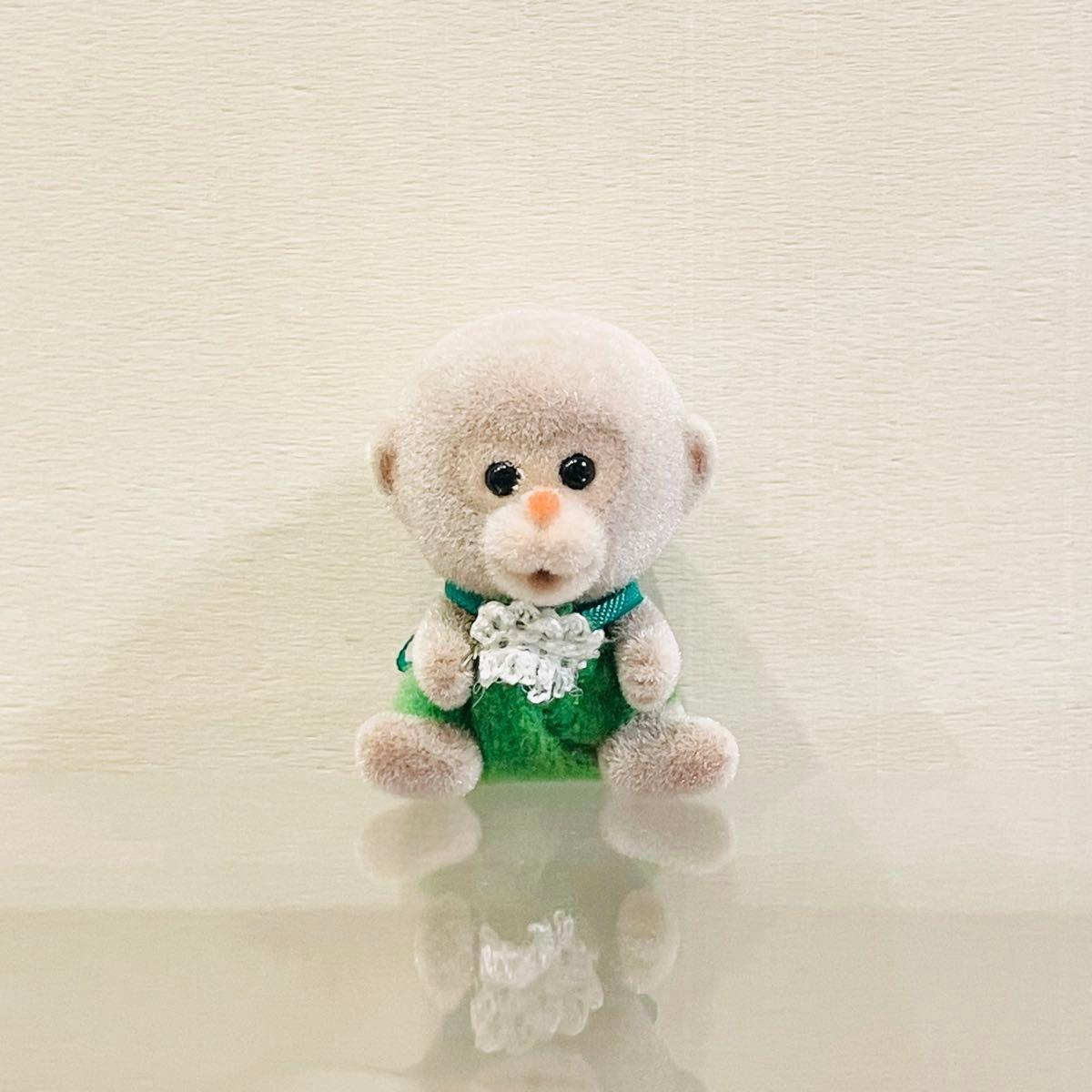Used Sylvanian Families Overseas Edition Baby Monkey Sitting