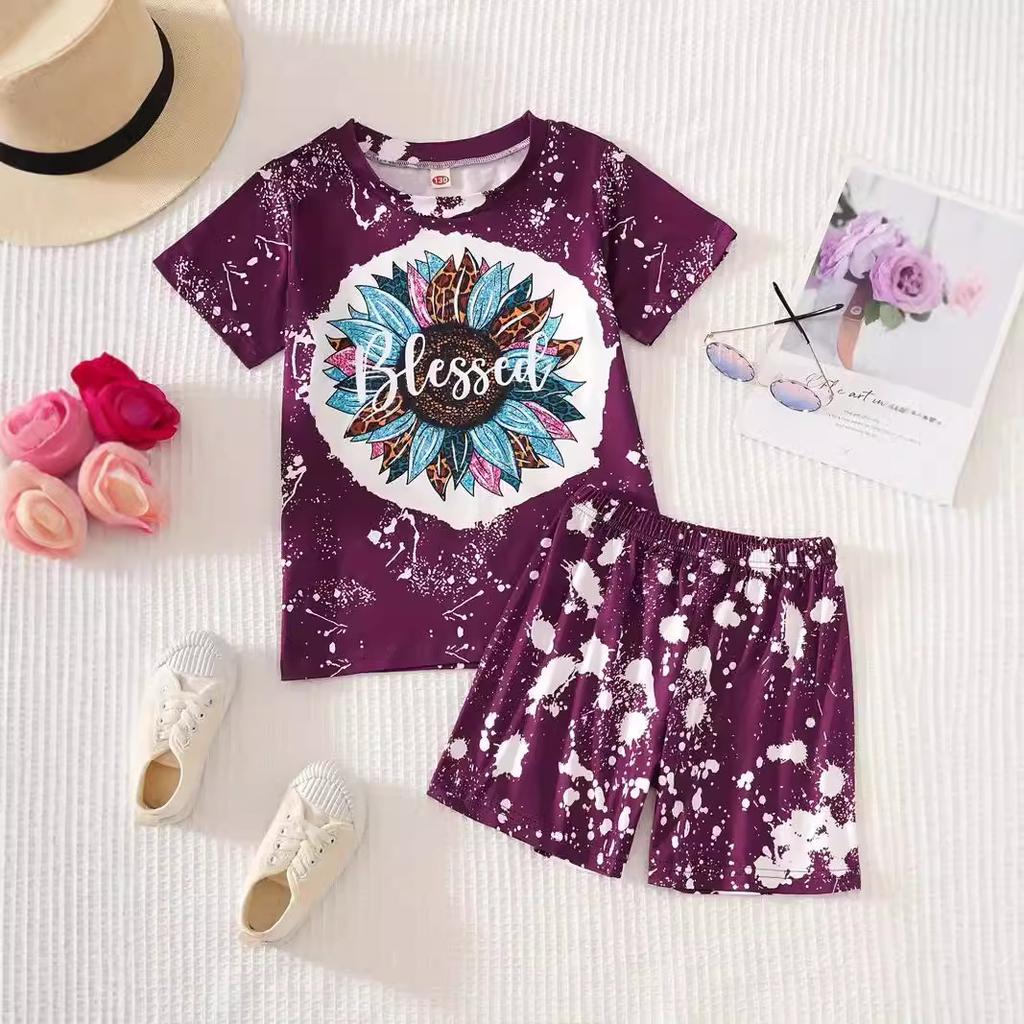 Girls' New Style Suits Short-sleeved Tops Shorts Two-piece Set Trendy Animal and Plant Prints