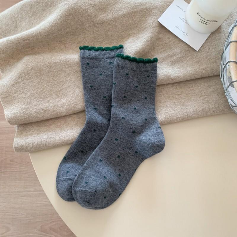 Womens Warm Wool Blend Mid-Calf Socks With Polka Dot Soft Cozy Crew Winter Fall