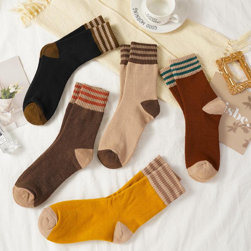 5 Pairs Women's Autumn Winter Thicken Mid-tube Socks Striped Warm Comfortable Socks Floor Socks