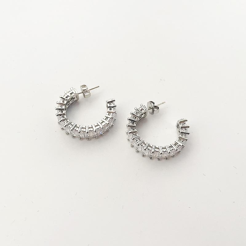 

Серьги-гвоздики с цирконами, серебряные игольчатые серьги на осень и зиму, женские серьги в стиле ретро, модные украшения высокого класса