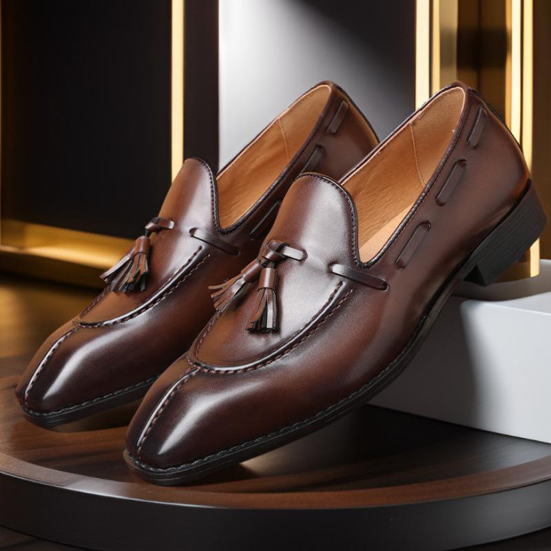 British Loafer Doudou Shoes Business Casual Breathable Leather Shoes Men's Young Tassel Small Leather Shoes Factory