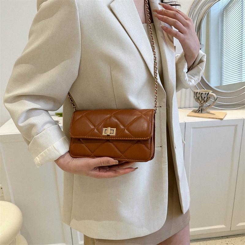 Trendy Retro Casual Crossbody Bag Stylish Fall Collection Unique Design Square Bag