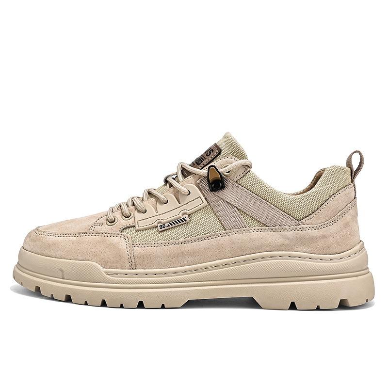 Módní trend, nové boty pro mládež, tenisky, prodyšné, deodorant, odolné proti opotřebení, tlumení nárazů, zvýšená protiskluznost