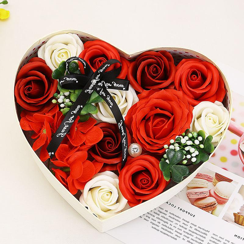 Teacher'S Day Valentine'S Day Gift Soap Flower Heart Shaped Gift Box Christmas Creative Romantic Birthday Gift Soap Flower