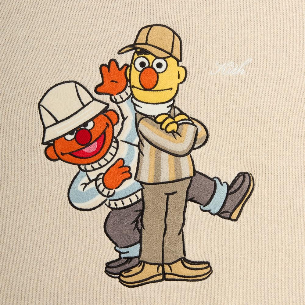 Kith X Sesamstraße Bert x Ernie Rundhals-Pullover Sandy Heather Herren Oberteile Creme KHM032971-212