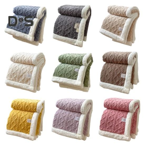 Verdickte Winterdecke, doppelseitiger Flaumplüsch, doppellagig, 3D-Jacquard, einfarbig, fürs Büro, Nickerchen, Schlafsaal, Zuhause, Bett, Sofa, Reise, gemütliche warme Decke