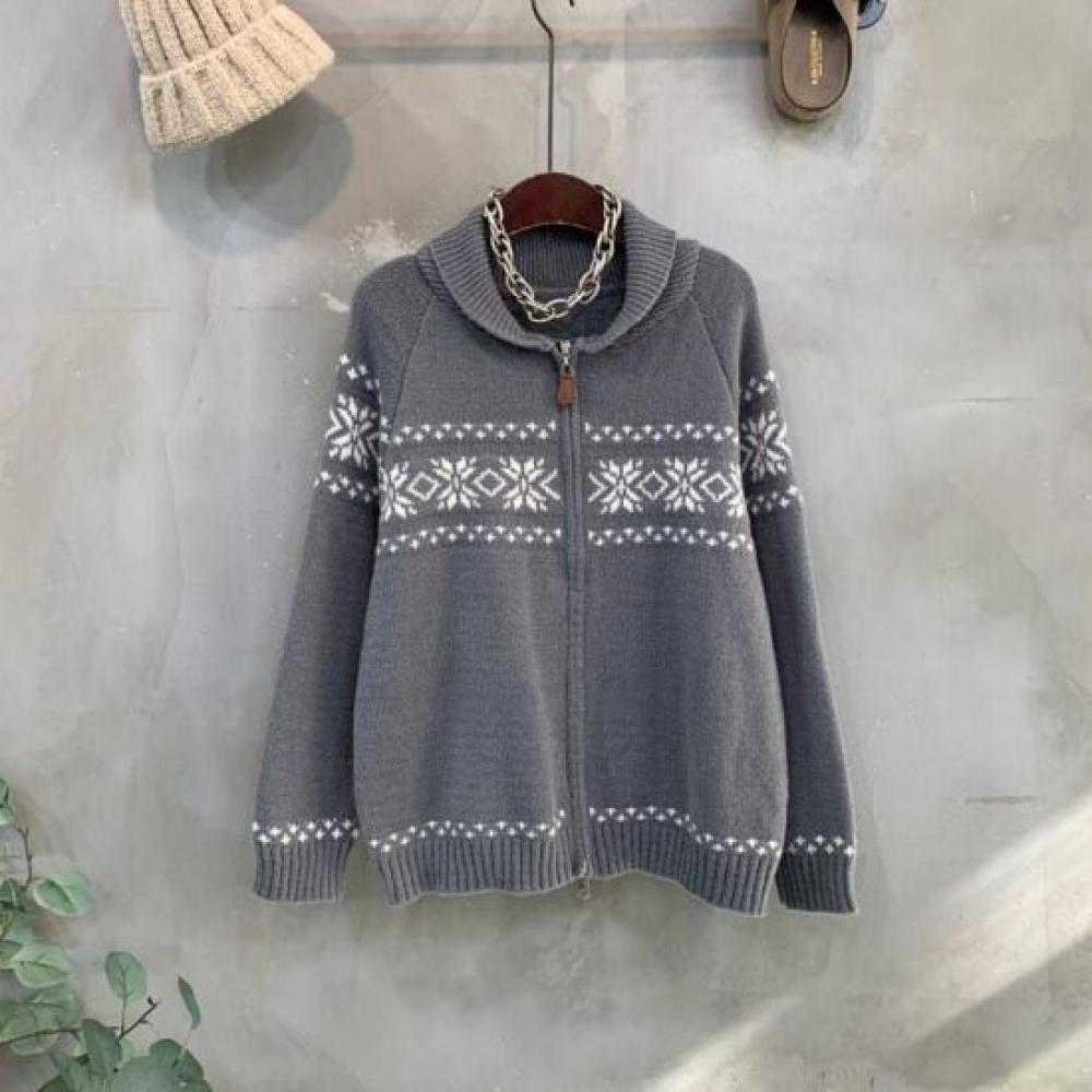 C S In The Room Women Bammi Snowflake Two Way Zipper Raglan Long Sleeve Knit Zip