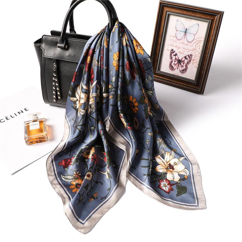 Luxury New Printed Scarves Women's Silk Scarf Spring and Summer Floral Decorations Small Neckties Hairbands Bags Wholesale