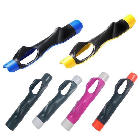Golf Grip Trainer Right-Handed Golf Swing Trainer Golf Club Grip Training Aid to Help Correct Hand Position Enhance Grip Strength Precision And Swing