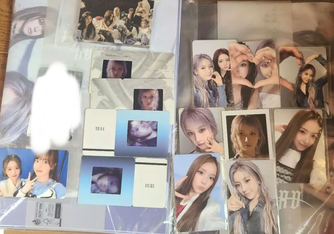 

[USED] NMIXX album forward Jiwoo Seol-yoon Lily