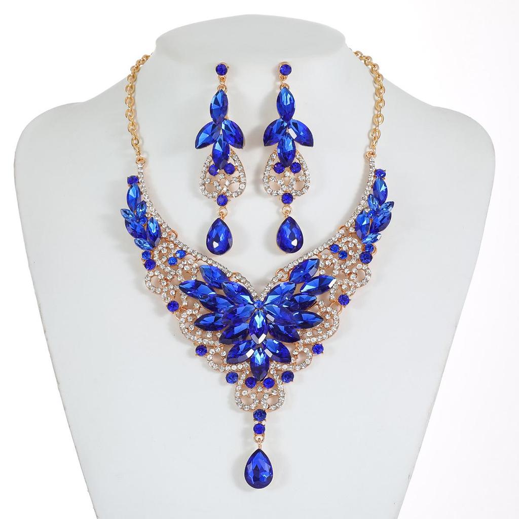 Set Colier Exagerat Retro cu Pietre de Cristal - Bijuterii Europene & Americane pentru Femei