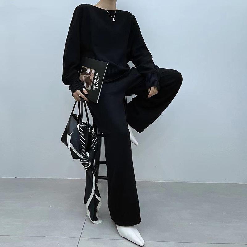 Costume deux pièces tricoté pour femme: Ensemble Pull Ample à Manches Chauve-Souris et Pantalon Large Automne/Hiver 2024