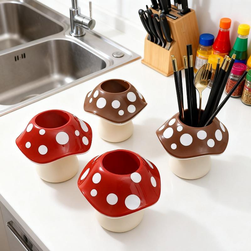 1/2pcs Creative Mushroom Shape Storage Box Cute Plastic Home Bathroom Makeup Brush Bottle Holder Office Desk Pen Organizer