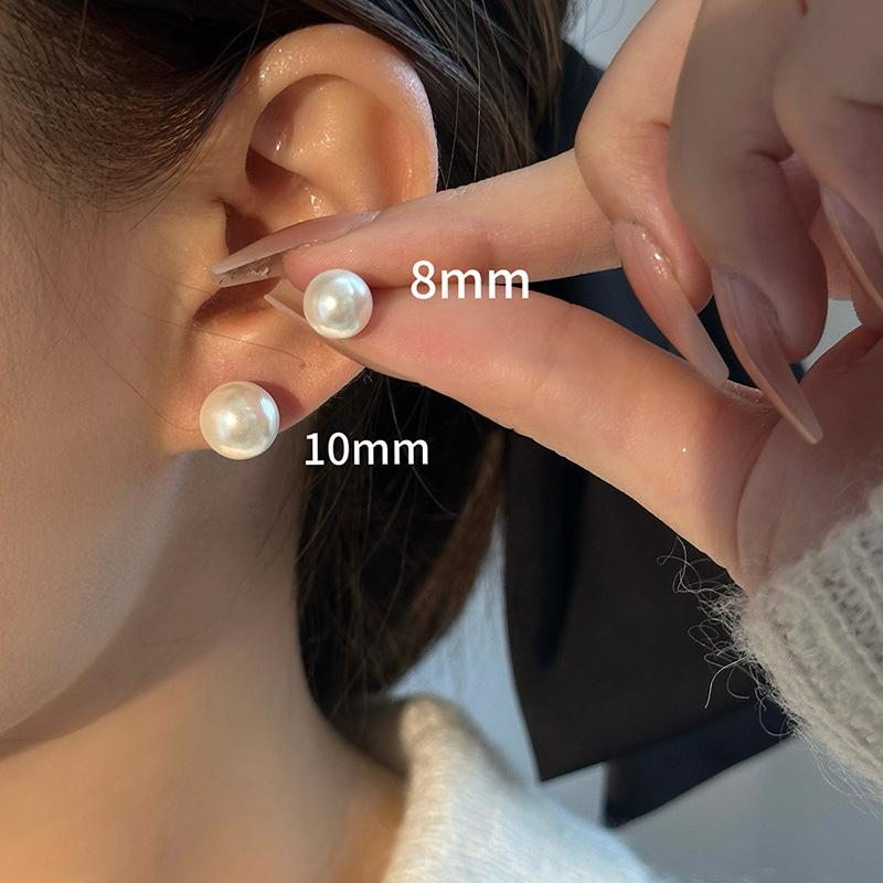Korean fever Australian white pearl stud earrings S sterling silver female Shijia high-end light luxury round retro ears