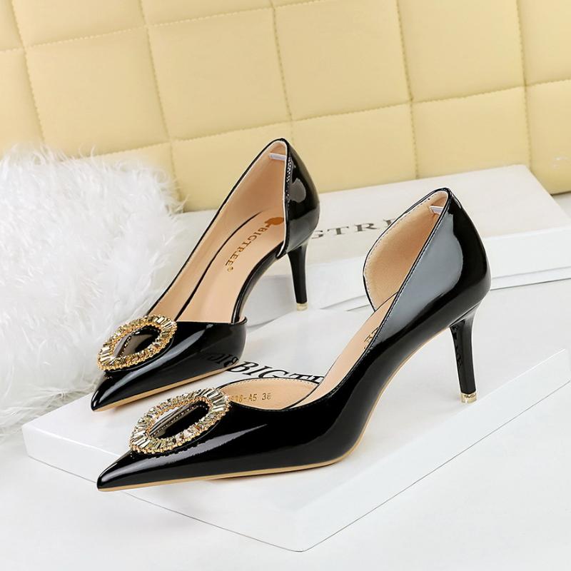 Banquet Women's Shoes High Heels Shallow Mouth Pointed Toe Side Hollow Patent Leather Metal Round Rhinestone Buckle Single Shoes