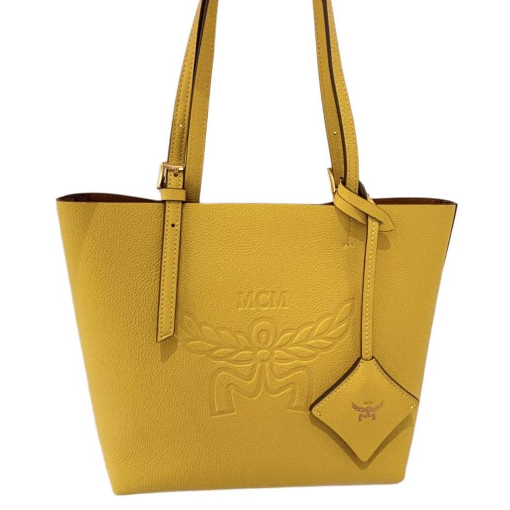 

MCM Toni Small Tote Bag, Yellow Pebbled Genuine Leather Handbag with Embossed Logo, for Daily Commute Shopping MWPESAC04Y9001 Basic Set (Bag+Dust Bag)