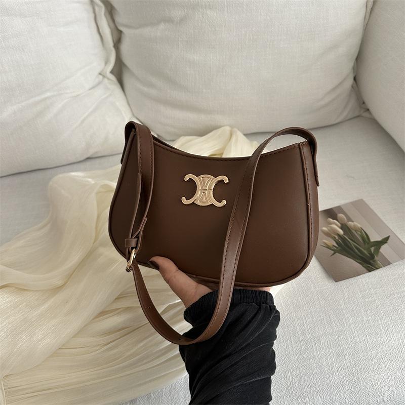 

Модная сумка на одно плечо подмышку Новый стиль Модный нишевый дизайн Высоко выглядящая женская сумка Сумка-подмышка Женская