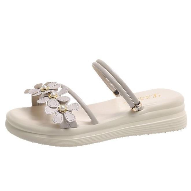 One shoe Internet celebrity two wear 2025 summer fashion two wear new flower women sandals cool slippers flat Korean version