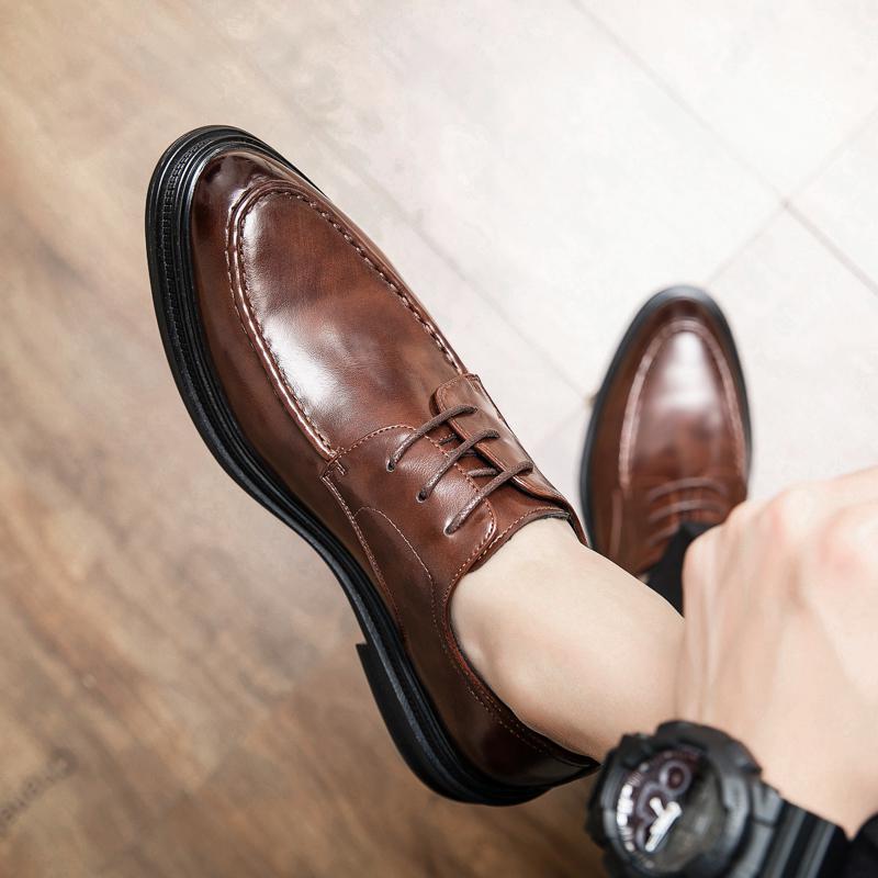 

Leather shoes men s business formal leather men s shoes autumn 2025 new trendy breathable British men s leathershoes 44 коричневий