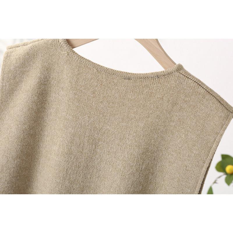 Autumn 2025 Knit Vest for Middle-Aged & Elderly Women - Age-Reducing, Slimming Design for Mom & Grandma