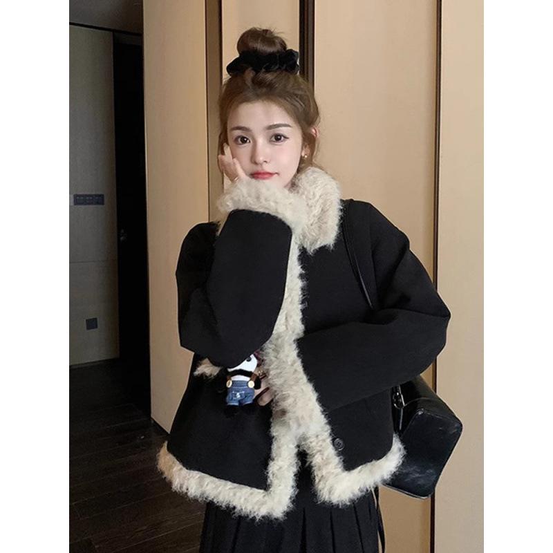 2023 Winter Women's Retro Lambswool & Cotton-Padded Jacket