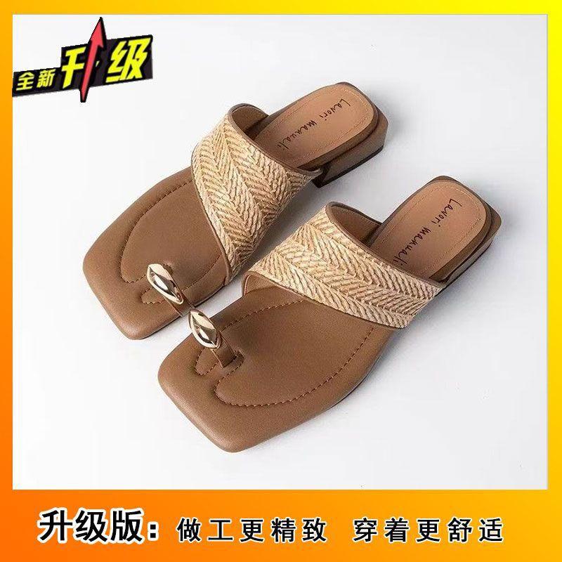 French niche out summer new sandals 2025 high value toe cool outside vacation retro woven slippers women