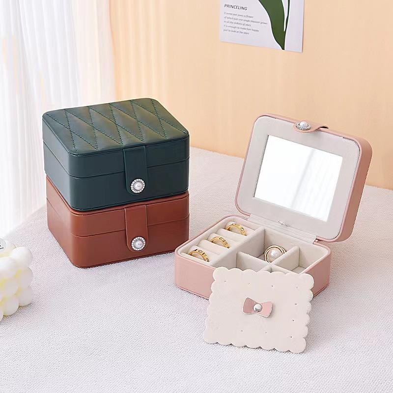 Jewelry Box Retro Jewelry Storage Box High-end Delicate Necklace Earrings Stud Earrings Small Portable Jewelry Travel