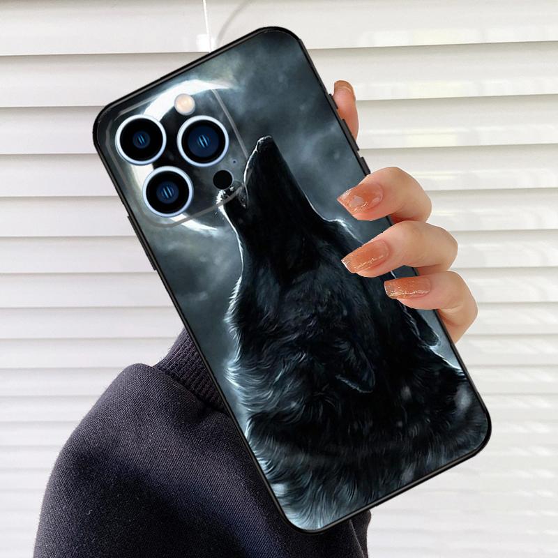 Moon Roaring Wolf Phone Case For iPhone 16 14 13 12 11 15 17 Pro Max mini 15 16 Plus 16e 17 Air Cover Fundas