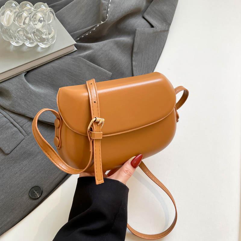 Retro Simple Pu Shoulder Saddle Bags for Women Versatile Ladies Crossbody Bag Purse Clutch Solid Color Female Phe Handbags