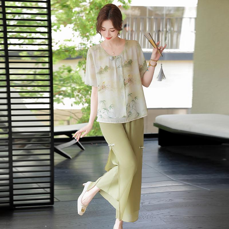 2026 Chic Summer Printed Mother s Suit - Slimming Cool Breathable Two-Piece Set XL (suggested 95-115 jin)