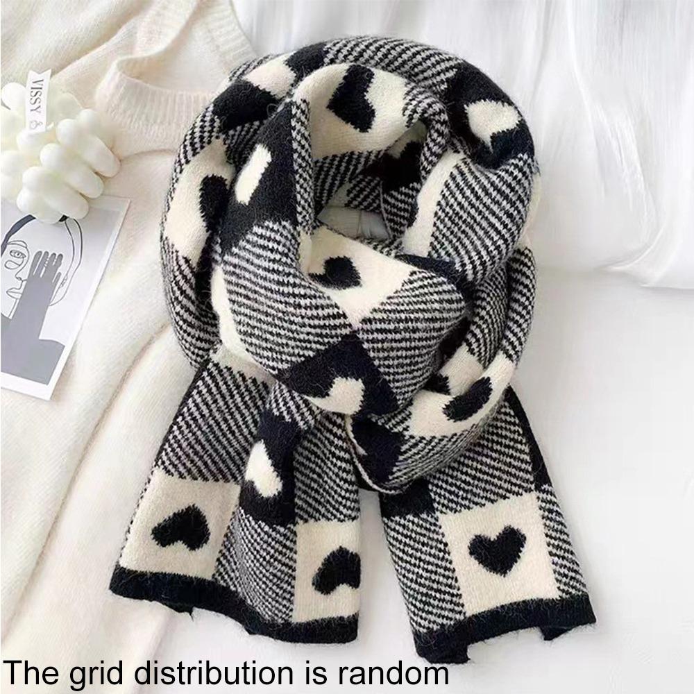 Korean Style Plaid Heart Scarf Thickened Winter Cashmere Shawl Elegant Y2K Checkered Scarf  Unisex