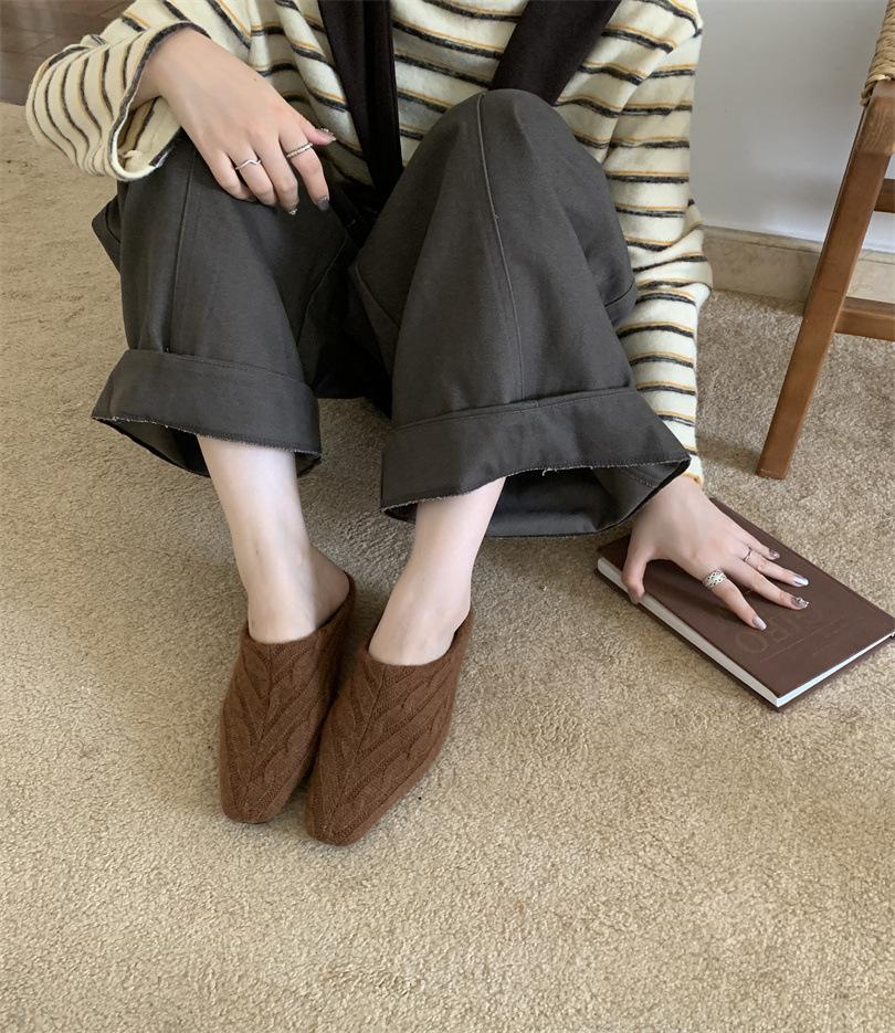 Slippers Spring and Autumn Lightweight Couple Thin Four Seasons Breathable Household Non-slip Winter Cotton Slippers Hot