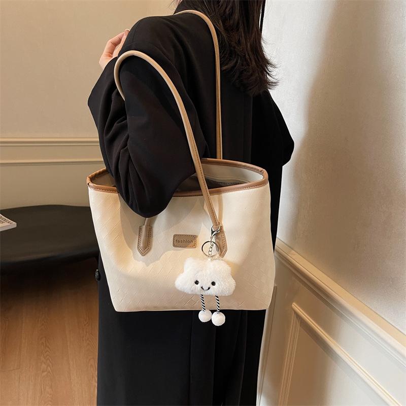 Versatile Large-capacity Bags New Women's Bags Fashion Commuter Shoulder Bags Premium Tote Bags