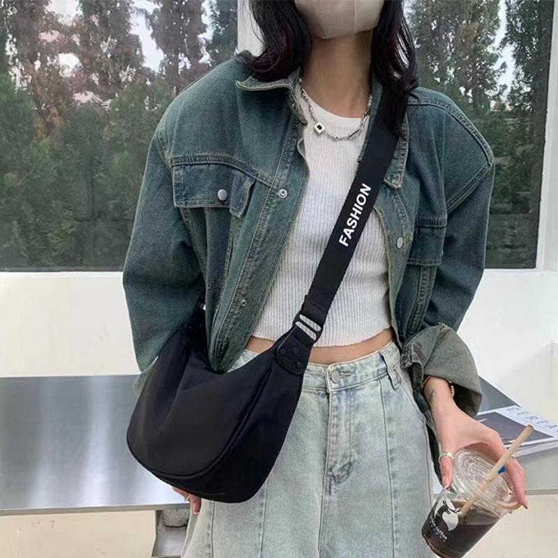 Bag Women's New Women's Bag Crossbody Large Bag Oxford Cloth Large Capacity Dumpling Bag Versatile Shoulder Bag
