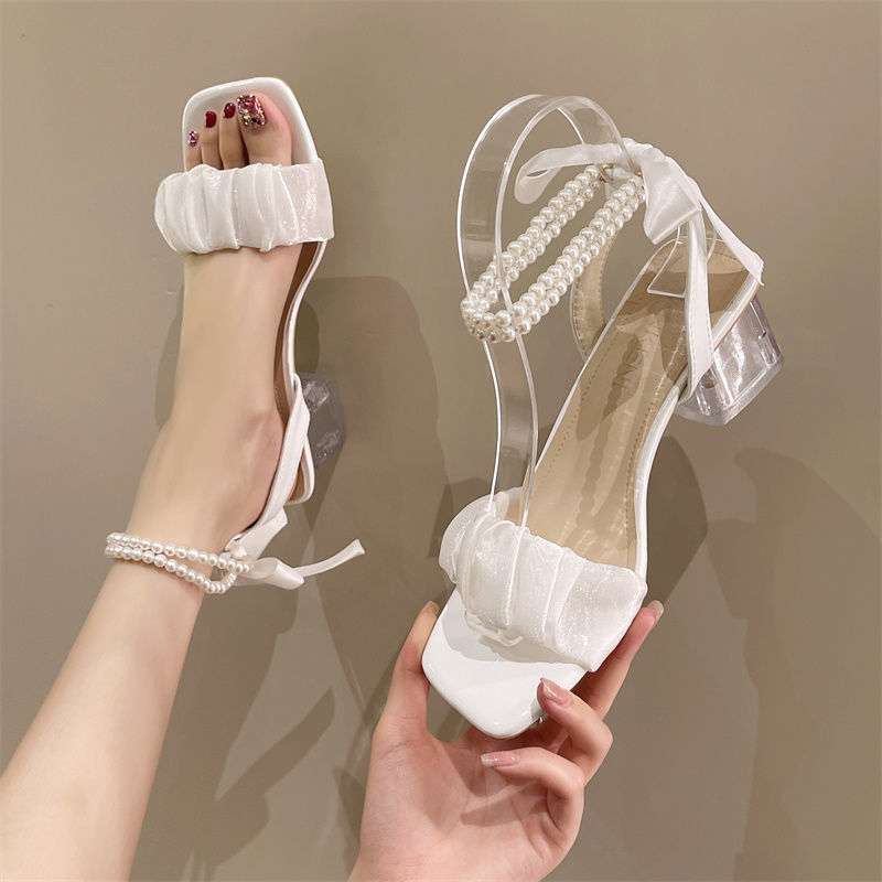 French Niche Pearl High-heeled Sandals Female Summer 2025 New Medium Heel Crystal Fairy Style Versatile Ins Tide