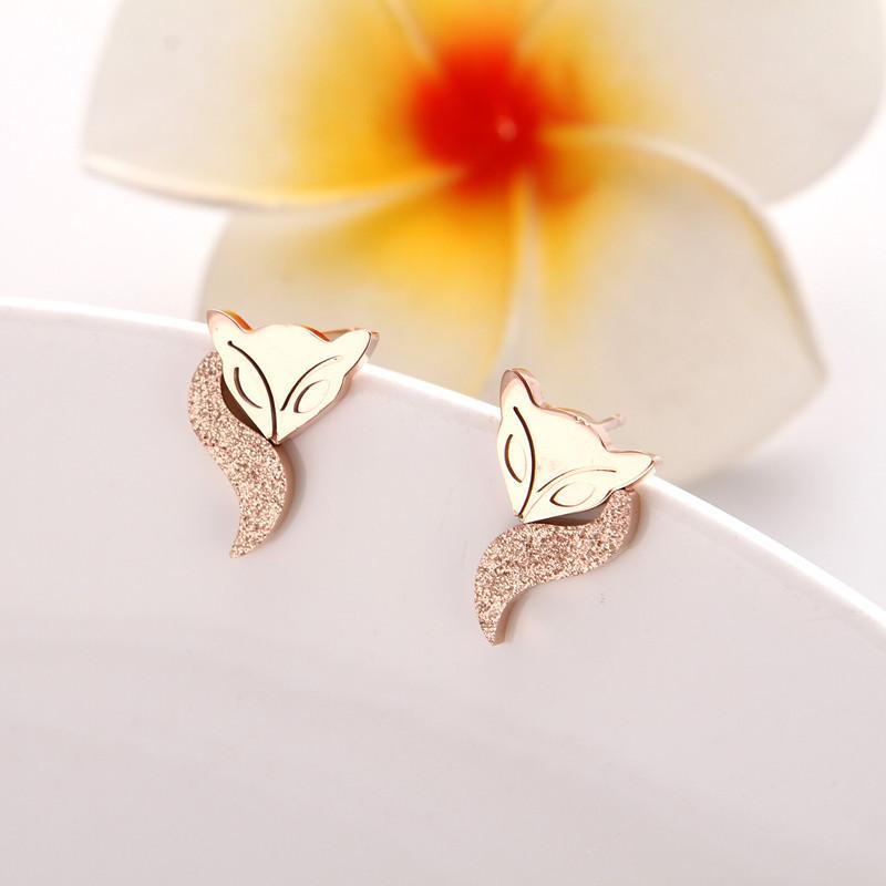 18K Rose Gold Necklace Women'S Titanium Steel Short Cute Little Fox Color Gold Necklace Collarbone Chain Item