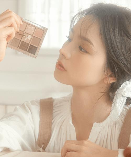 Eyeshadow Palette [+Gift: Starlit Jewel Liquid Glitter]