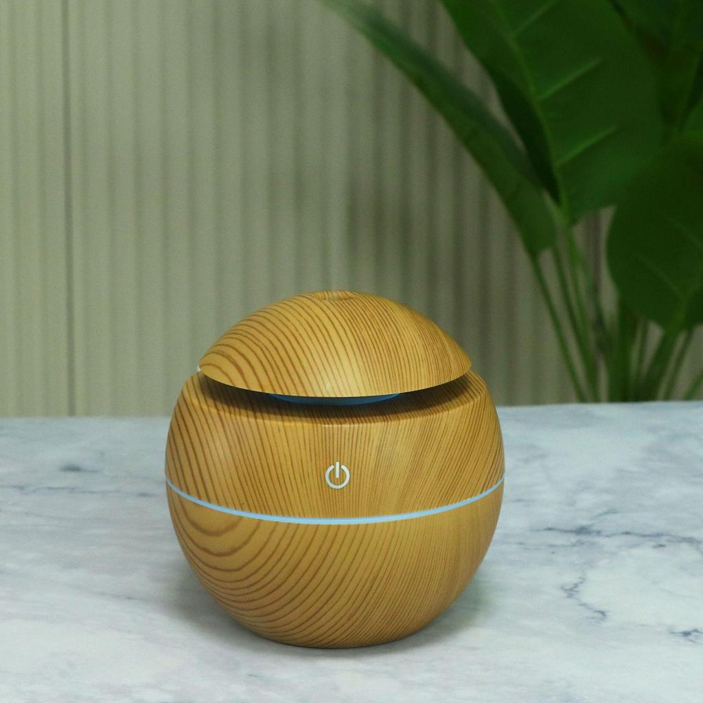 130ml Wood Grain USB Plug-in Humidifier for Home & Bedroom